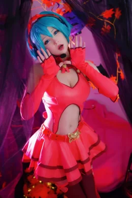 Miku Halloween Devil cosplay by Hidori Rose