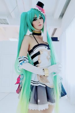 大一 – Miku