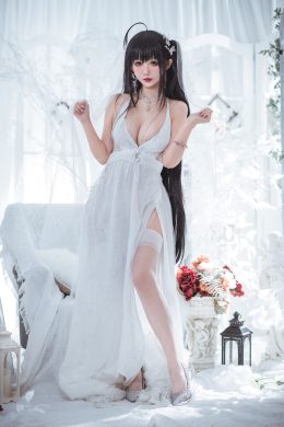 仙女月– Taihou Pure White Wedding Dress