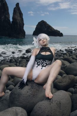 Mikomi Hokina – 2B 泳裝（尼爾：機械紀元）