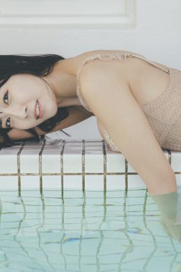 Amau Kisumi 天羽希純, 週プレ Photo Book 「絶好調」 Set.03