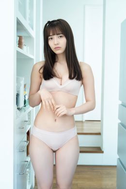 Nanako Kurosaki 黒嵜菜々子, FLASHデジタル写真集　「最後の制服」 Set.03