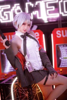 瓜希醬– Five-seveN (Girls Frontline)