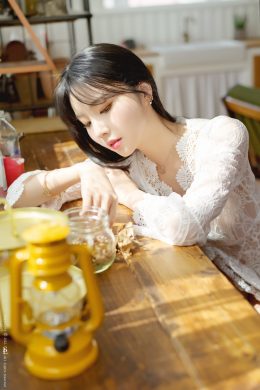 Yuna 유나, [SAINT Photolife 聖光生活] Afternoon Sunshine Set.01