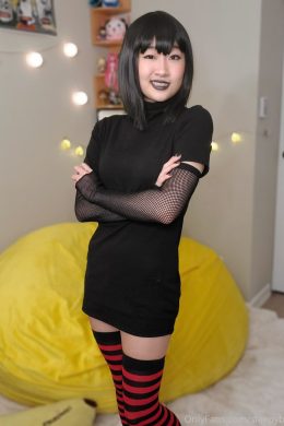 Mavis 萬聖節套裝 – sleepybabe (OnlyFans)