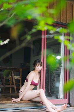 Natsuki Satonaka 里仲菜月, 週プレ Photo Book 「こっち向いて、なっちゃん！」 Set.01