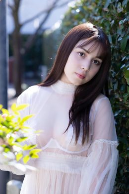 Michelle Megumi ミッシェル愛美, デジタル写真集 「恋が咲くとき」 Set.03