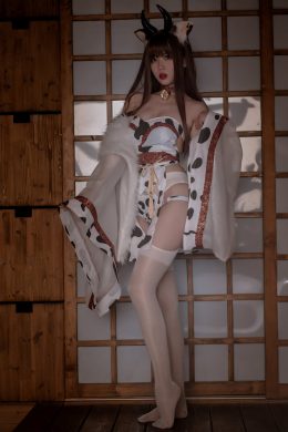 Cosplay 轩萧学姐 牛牛和服 Cow Cow