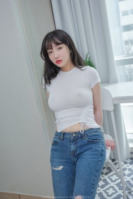 Son Yeeun 손예은, ArtGravia 藝術格拉維亞 Vol.277 Photobook Set.02