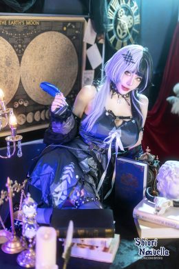 Cosplay 日本性感萝莉Byoru Shiori Novella シオリ・ノヴェラ