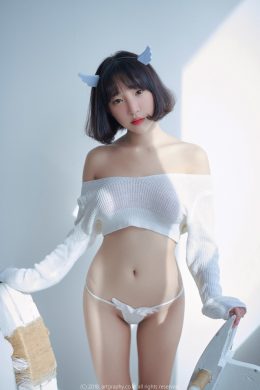 Kang Inkyung 강인경, ArtGravia 藝術格拉維亞 Vol.039 Photobook Set.02