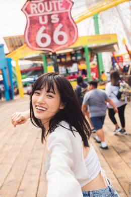 Mizuki Yamashita 山下美月, 2nd 写真集 「ヒロイン Heroine」 Set.01