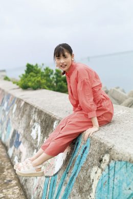 Momoka Ishida 石田桃香, 1st 写真集 [MOMOKA] Set.02