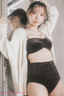 Misa Honma 本間ミサ, 写真集 「ニューヒロイン」 Set.03