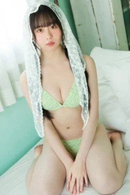 Rina Nakahata 中畑里捺, Young Magazine 2025 No.46 (ヤングマガジン 2025年46号)