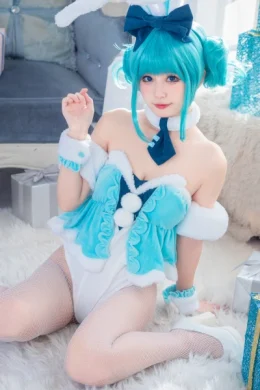 Cosplay 猫大人 – 初音白兔×猫大人 & 礼服26